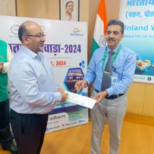 Chief Hydrographer to the Govt of India - Vice Admiral Lochan Singh Pathania - interacted with Chairman, IWAI Shri Vijay Kumar, IAS & discussed ways to enhance the efficiency of IWAI's hydrography wing.