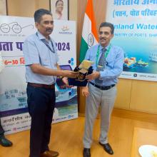Chief Hydrographer to the Govt of India - Vice Admiral Lochan Singh Pathania - interacted with Chairman, IWAI Shri Vijay Kumar, IAS & discussed ways to enhance the efficiency of IWAI's hydrography wing.