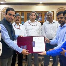 IWAI inks MoU with Gujarat and Madhya Pradesh govts to boost river cruise tourism in river Narmada